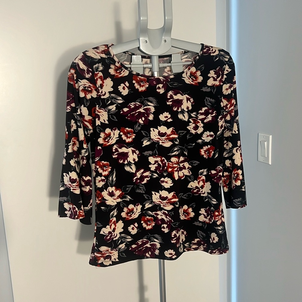 Floral black top